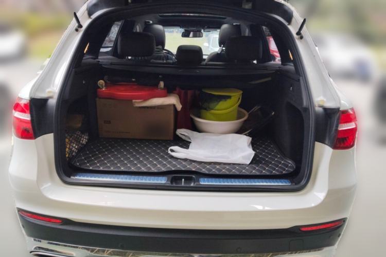 Used Mercedes-Benz GLC 2016 GLC 260 4MATIC Luxury Model
