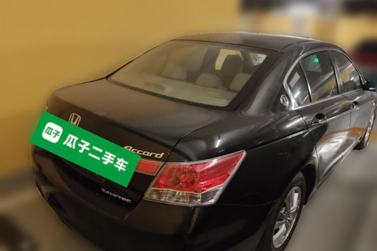 Used Honda Accord 2010 2.4L Millionth Anniversary Edition Rear Right 45 Deg