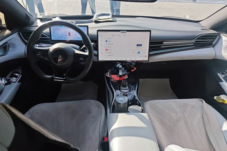 Used BYD Seal 2022 700 km Long-Range Rear-Wheel-Drive Version Center Console