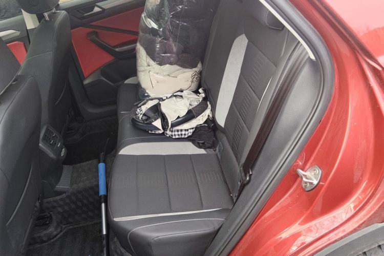 Used Volkswagen T-ROC 2018 280TSI DSG Two-Wheel Drive Advanced Version China V Emission Standard