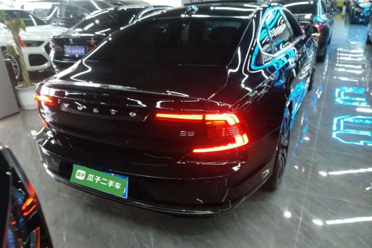 Used Volvo S90 2024 B5 Zhiyuan Luxury Edition
