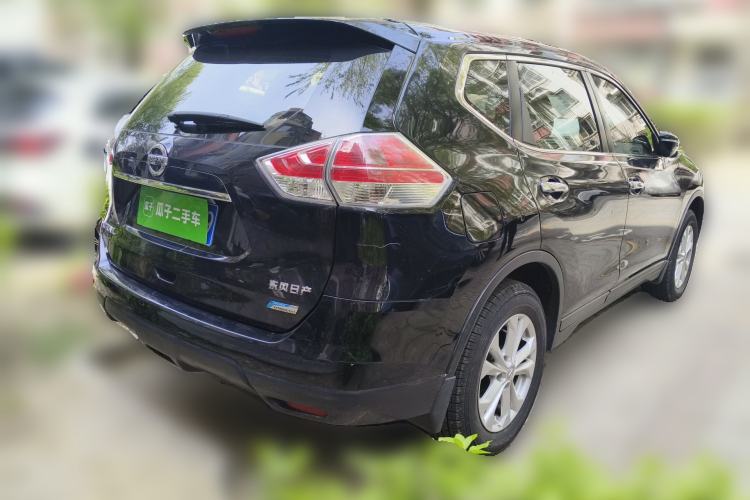 Used Nissan X-Trail 2015 2.0L CVT Comfort MAX Edition 2WD Rear Right 45 Deg