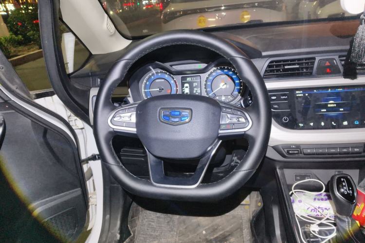 Used Geely Auto Vision X3 2020 1.5L CVT Luxury Model
