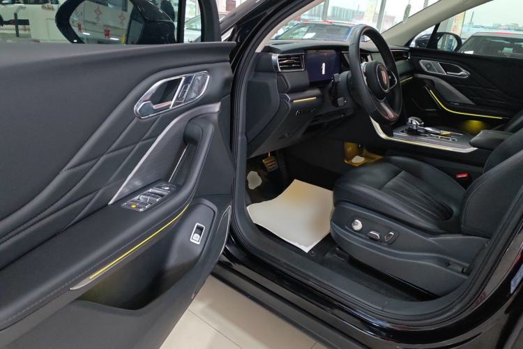 Used Hongqi HS7 PHEV 2024 2.0T PHEV Four-Wheel Drive Flagship Edition 6 Seats
