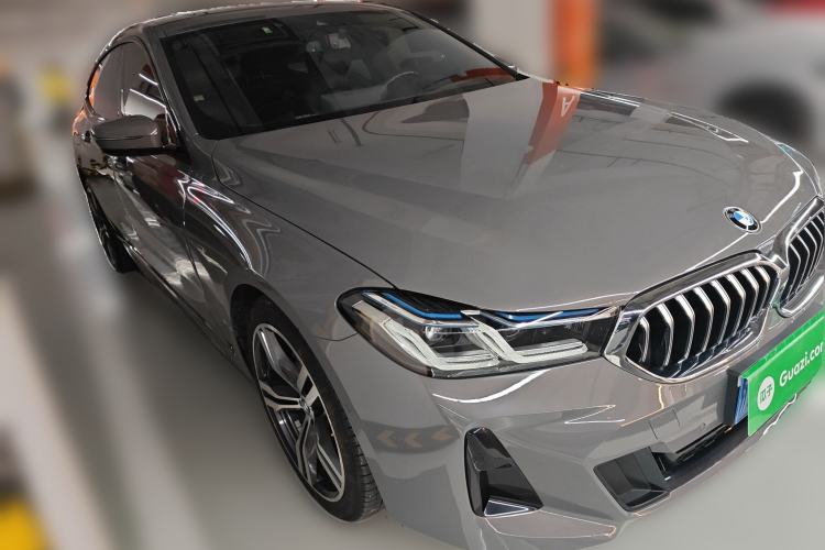 Used BMW 6 Series GT 2021 630i M Sport Package Front Right 45 Deg