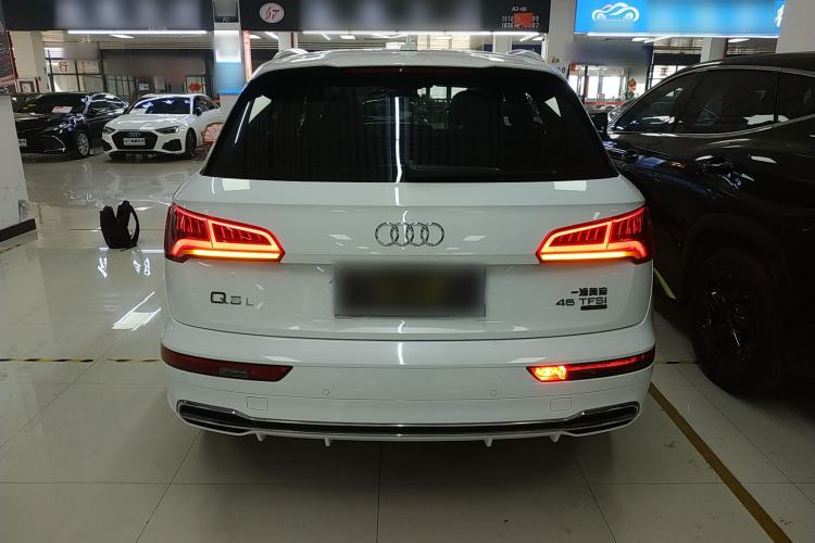 Used Audi Q5L 2020 Updated 40 TFSI Prestige Fashion Edition
