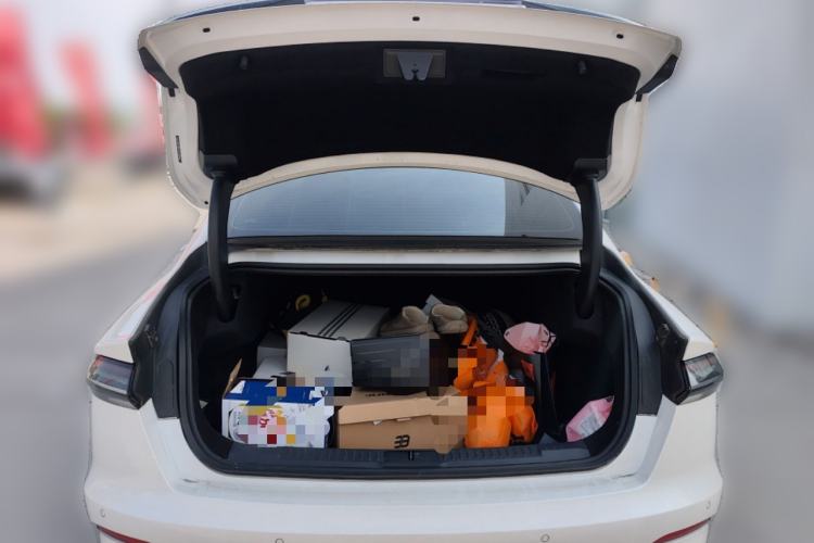 Used Lincoln Z 2022 Facelift iEnjoy Luxury Edition Trunk