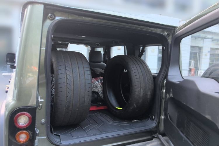 Used 212 T01 2024 2.0T Mechanic