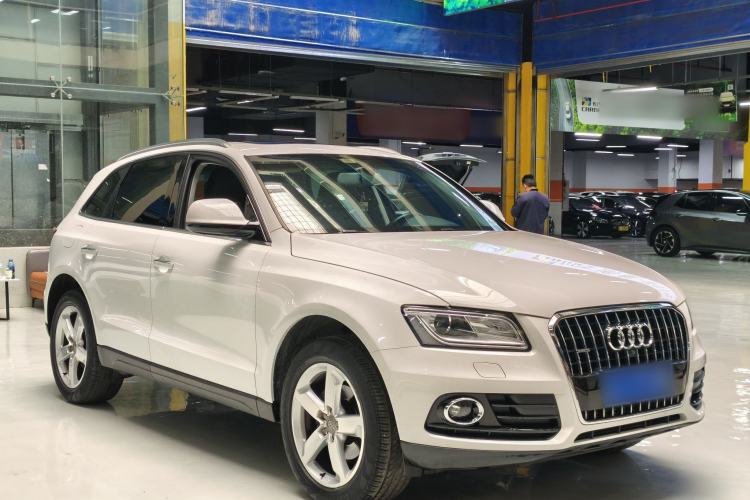 Used Audi Q5 2017 40 TFSI Ambition Edition Exterior 2