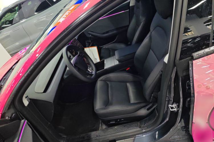 Used Tesla Model 3 2025 Rear-Wheel-Drive Version
