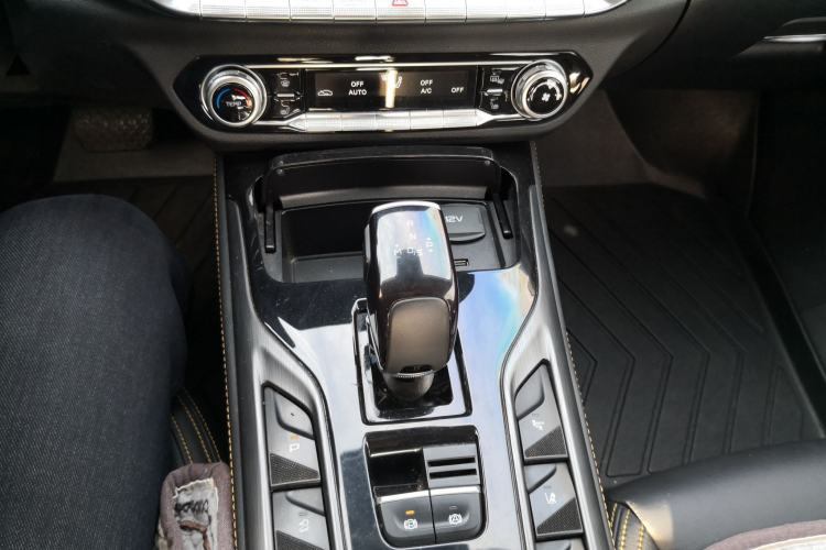 Used Bestune T77 2019 230 TID Automatic Prestige Version China VI
