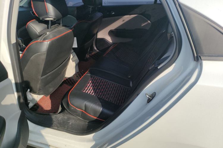 Used Dongfeng Aeolus L60 2015 1.8L Automatic New Enjoyment Model
