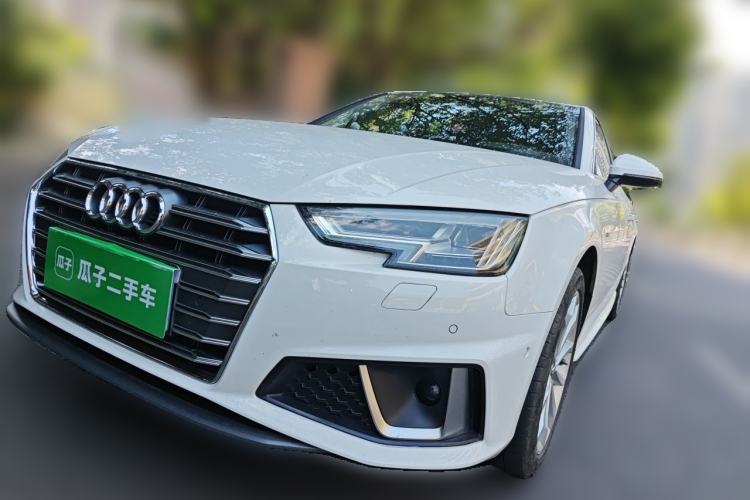 Used Audi A4L 2019 40 TFSI Fashion Edition China VI Emission Standard