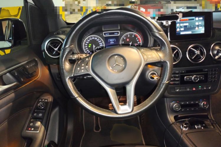 Used Mercedes-Benz B-Class 2013 B 260 Steering Wheel