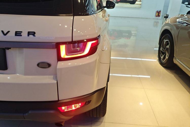 Used Land Rover Range Rover Evoque 2016 2.0T SE Smart Glow Edition