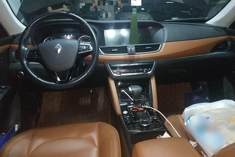 Used BORGWARD BX7 2016 28T 2WD Elite Edition 5-seater
