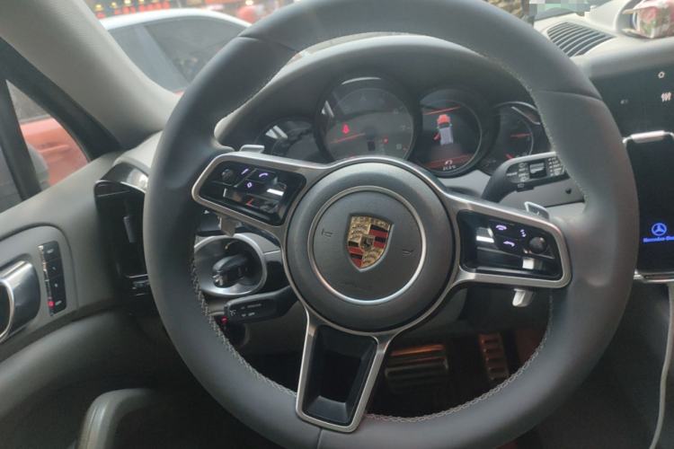 Used Porsche Cayenne 2011 Cayenne 3.0T Steering Wheel