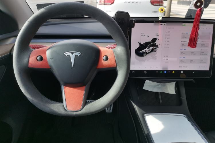 Used Tesla Model Y 2022 Rear-Wheel-Drive Version
