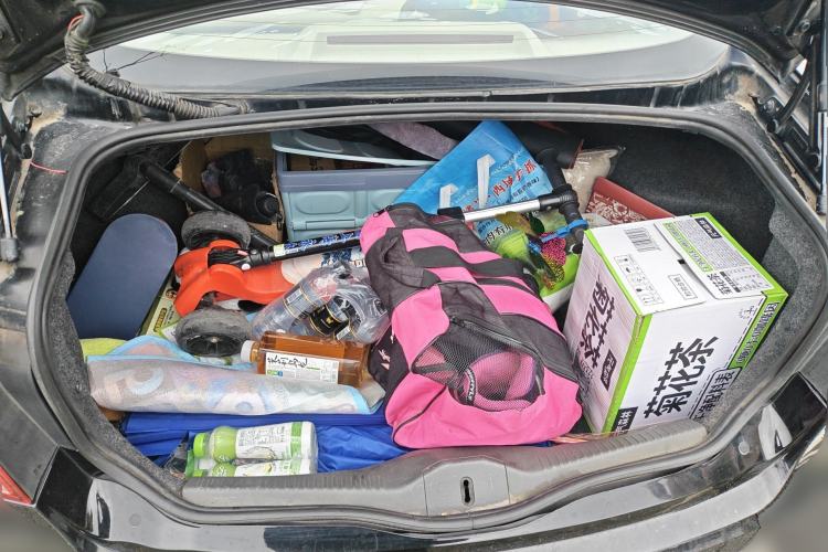 Used GAC Trumpchi GA5 2012 2.0L Automatic Elite Edition Trunk