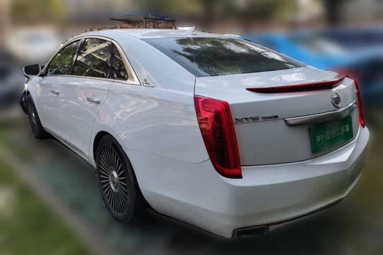 Used Cadillac XTS 2013 28T Luxury Model
