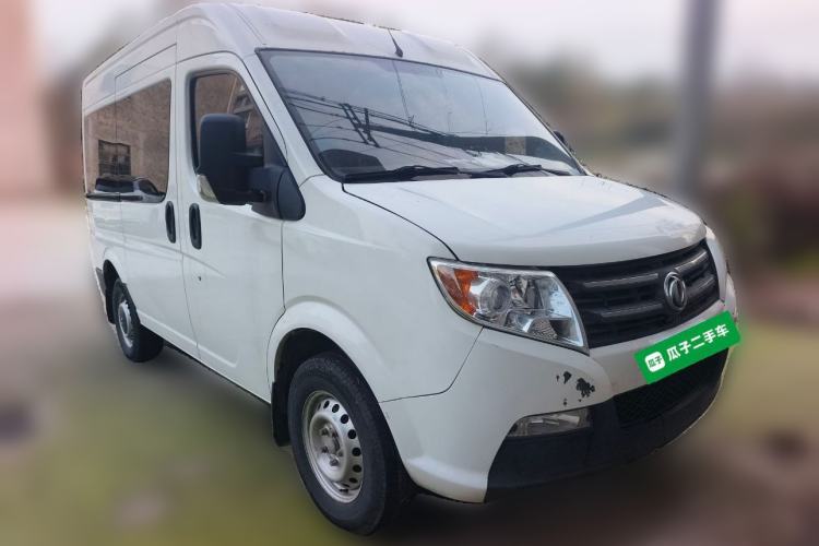 Used Dongfeng Yufeng 2016 2.5T Lingyun Van Short Wheelbase Mid-Roof China V Standard ZD25 Front Right 45 Deg