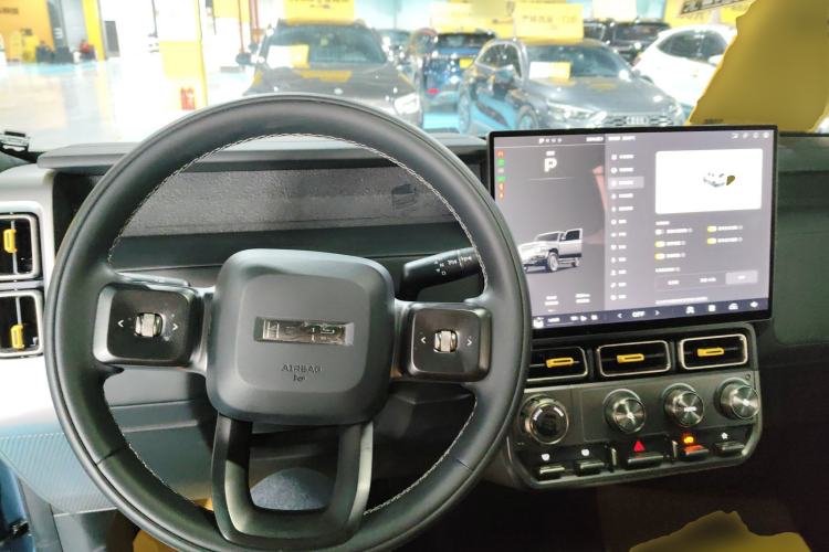 Used iCAR V23 2025 401 Two-Wheel Drive Intelligent Driving Version
