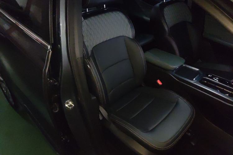 Used Geely Auto Haoyue L 2024 2.0T DCT Prestige Version