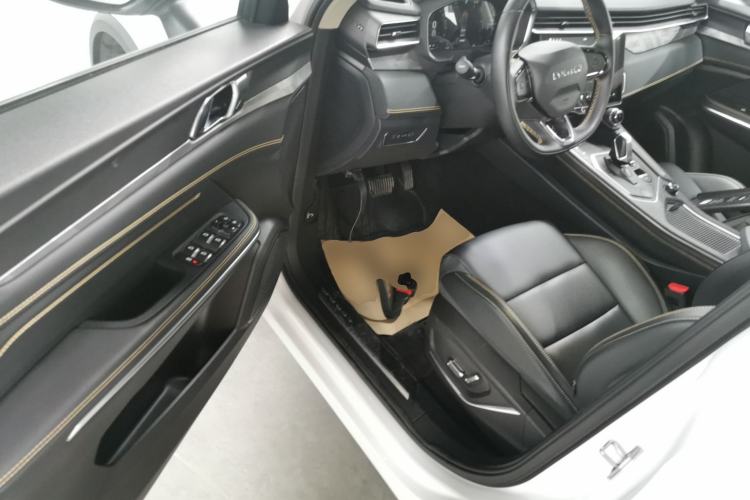 Used Lynk & Co 01 2023 2.0TD Two-Wheel Drive Asian Games Edition