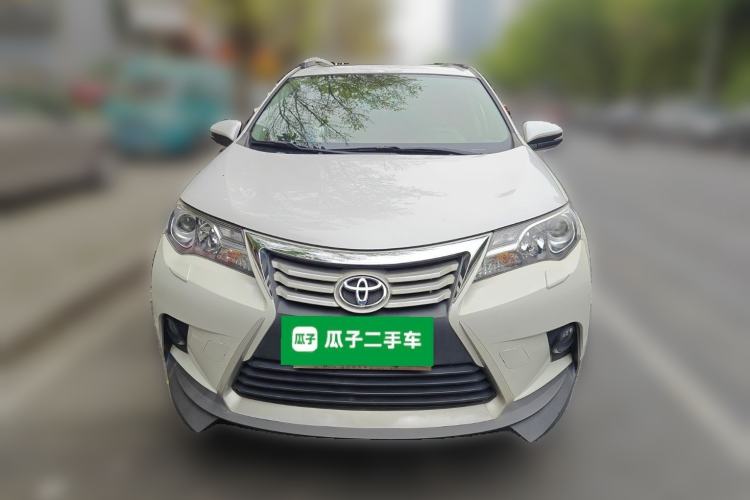 Used Toyota RAV4 2015 2.0L CVT Two-Wheel Drive Fashion Edition Front