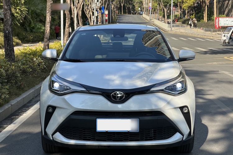 Used Toyota C-HR 2023 2.0L Luxury Edition
