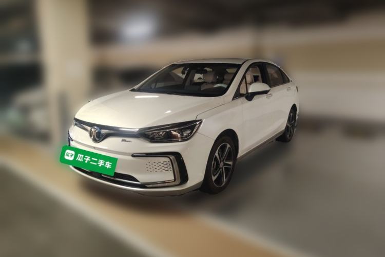 Used BAIC Beijing EU5 2018 R500 Smart Edition Guazi used car, China used car export, Used car for sale, Used cars, Cheapest cars for sale