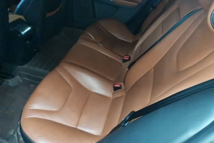 Used Volvo S60 2019 S60L Facelift T5 Intelligent Advanced Edition Interior 4