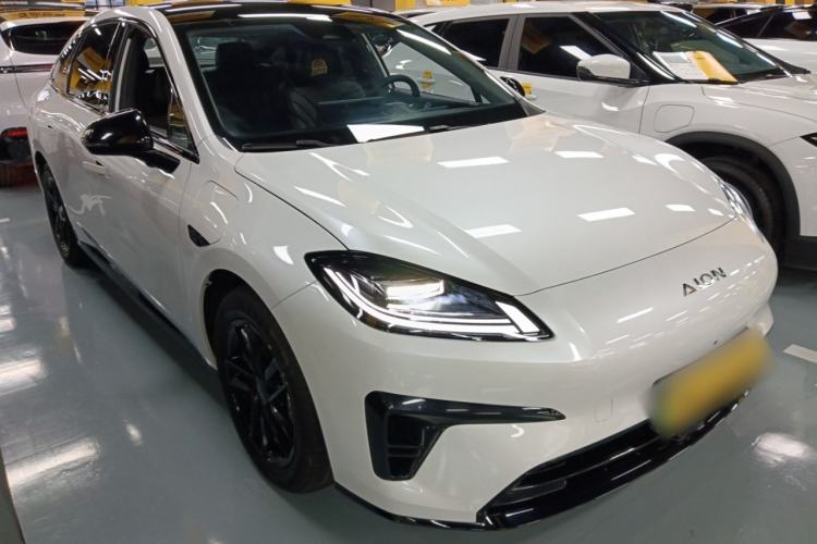 Used AION RT 2025 650 Zhijihao Edition Front Right 45 Deg