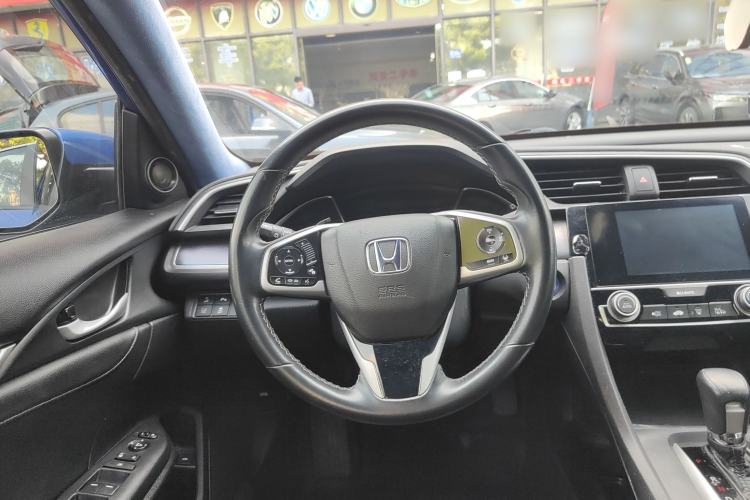 Used Honda Civic 2016 220TURBO CVT Prestige Edition
