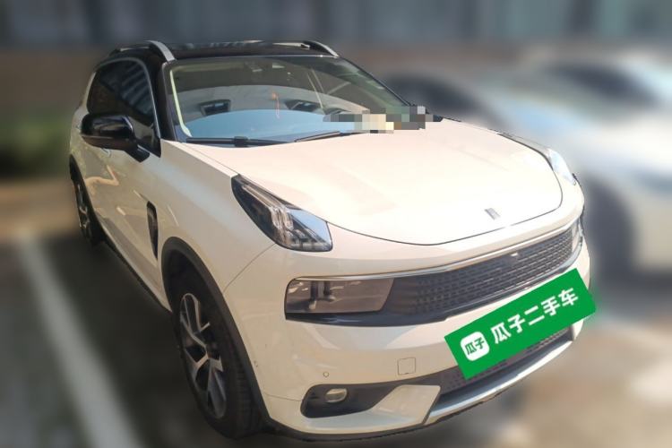 Used Lynk & Co 01 2017 2.0T Four-Wheel Drive Pro Edition Front Right 45 Deg