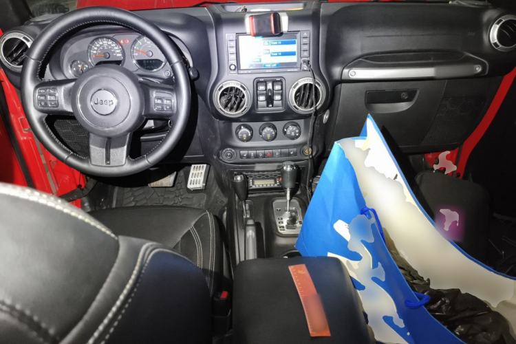 Used Jeep Wrangler 2017 3.6L Rubicon Four-Door Comfort Edition
