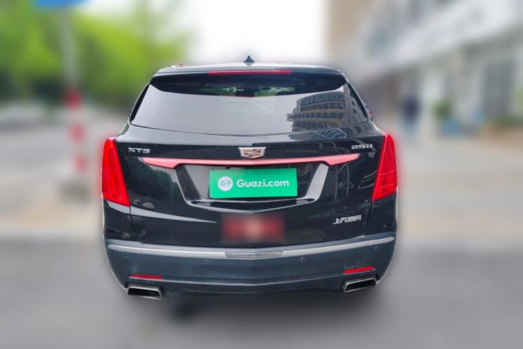 Used Cadillac XT5 2018 25T Tech Model Rear