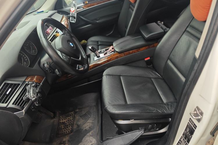 Used BMW X5 2011 xDrive35i Luxury Model Left Front Seat