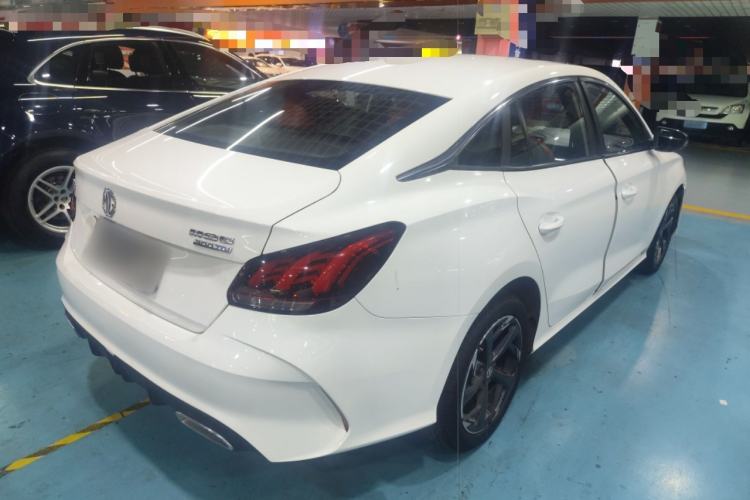 Used MG 5 2022 300TGI DCT Chao Yue Luxury Edition
