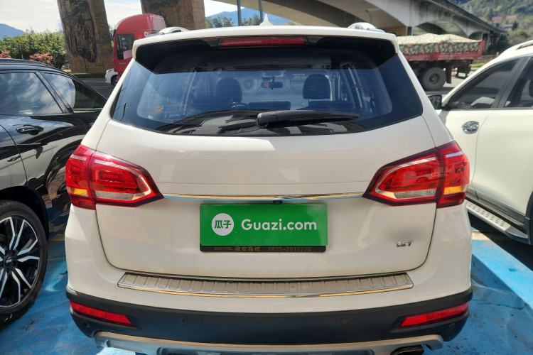 Used Haval H6 2015 Revised Version Sport Edition 1.5T Manual Transmission Two-Wheel Drive Elite Grade
