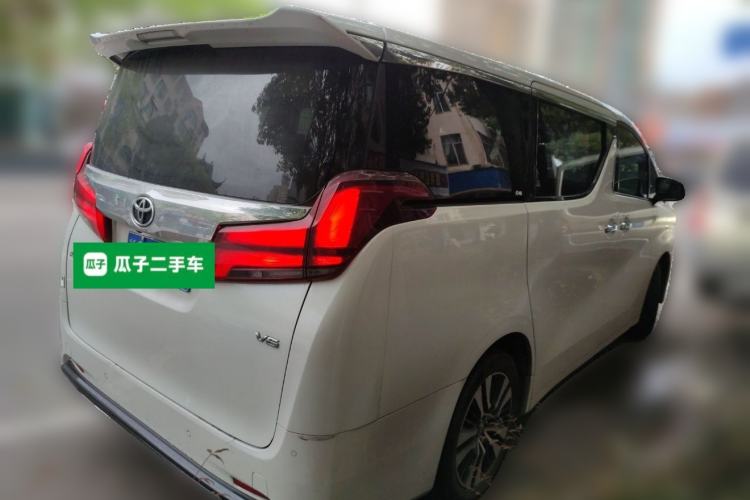 Used Toyota Alphard 2018 Revised Version 3.5L Luxury Edition Rear Right 45 Deg