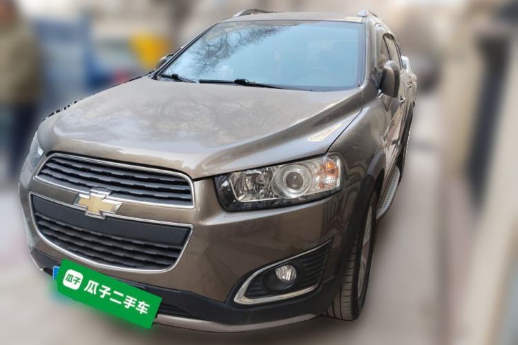 Used Chevrolet Captiva 2015 2.4L 4x4 Flagship Edition 7-Seater