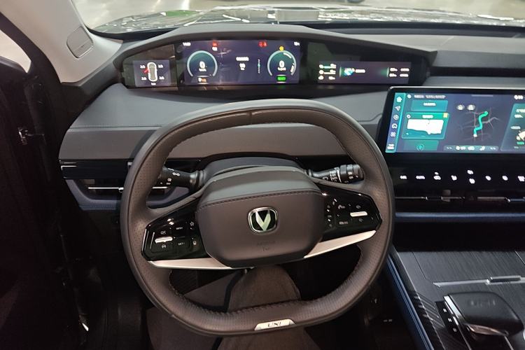 Used CHANGAN UNI-K iDD 2024 Smart Electric iDD 1.5T 135km Smart Enjoyment Model
