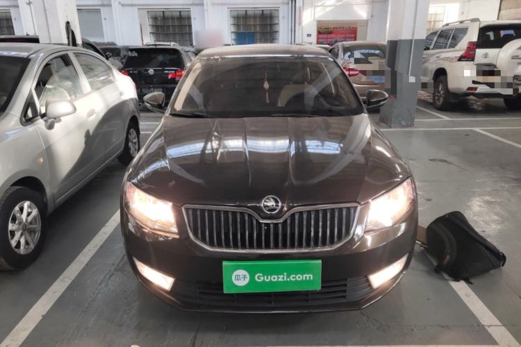 Used Skoda Octavia 2015 1.6L Manual Yijie Edition
