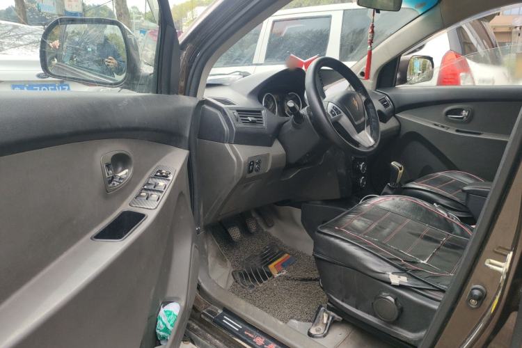 Used Jinbei Zhishang S30 2014 1.5L Manual Elite Model Driver Seat