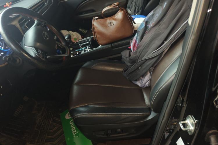 Used GAC Trumpchi GS5 2019 270T Automatic Elite Edition Left Front Seat