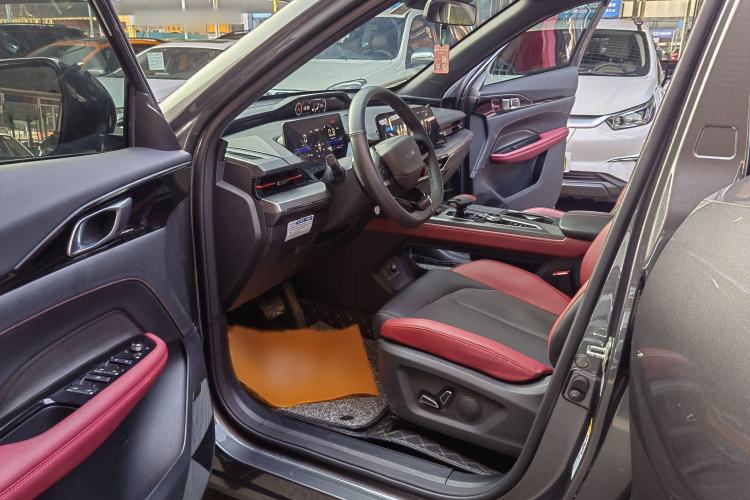 Used Oshan Z6 2023 Blue Whale 1.5T DCT Smart Luxury Model