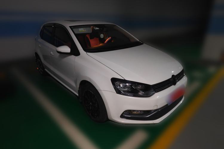 Used Volkswagen Polo 2018 1.5L Automatic Enjoyment Model Front Right 45 Deg