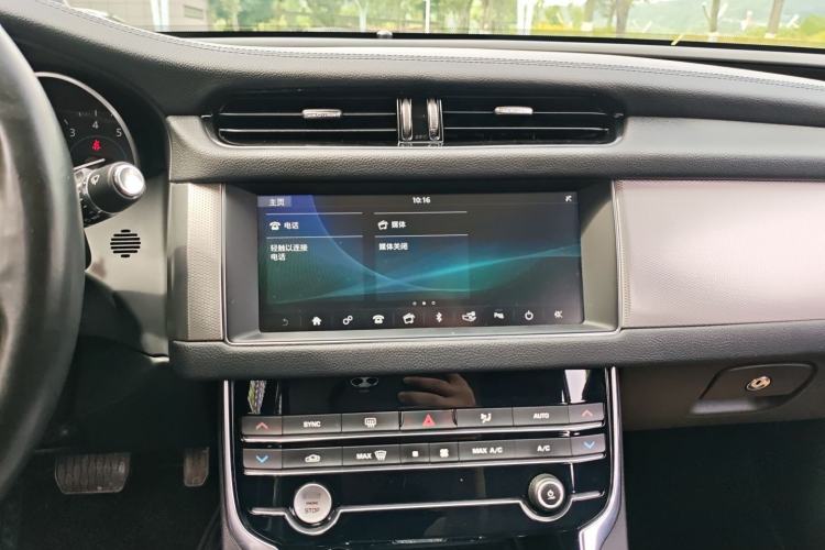 Used Jaguar XFL 2019 XFL 2.0T 200PS Two-Wheel-Drive Luxury Edition
