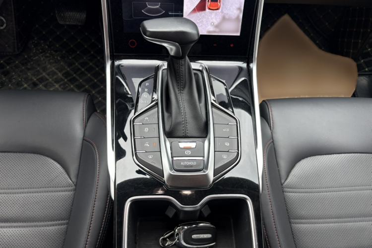 Used SAIC MAXUS D60 2019 1.5T Automatic Luxury Edition 5-seater